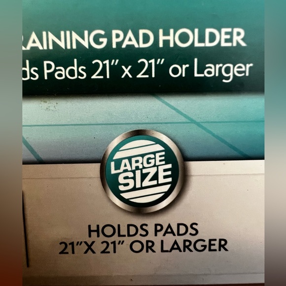 Simple Solution Pet Training Pad Holder 21” x 21” - Picture 4 of 5